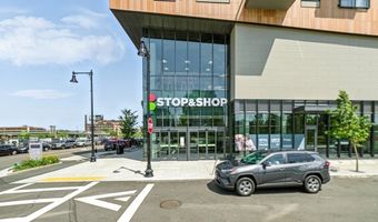 38 Hichborn 306, Boston, MA 02135