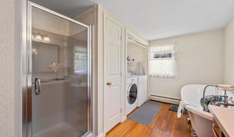 25 Elliot Rd, Center Harbor, NH 03226