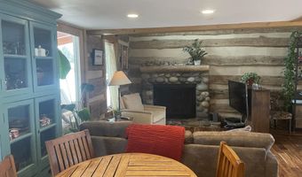 201 BLUE LAKE Cir, Alpine, WY 83128