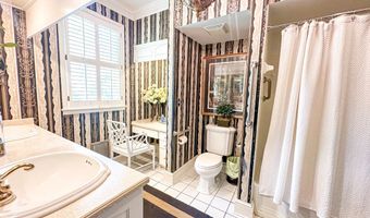 103 Bear Creek Rd, Adel, GA 31620