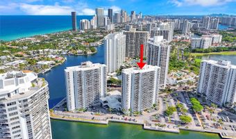 20505 E Country Club Dr 137, Aventura, FL 33180