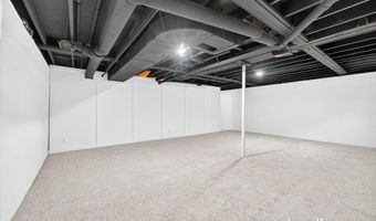 335 Thomas St, Allegan, MI 49010