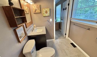 1719 Southgate Ct, Adrian, MI 49221