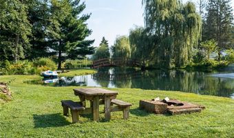 10736 Lautenschlager Rd, Apple Creek, OH 44606