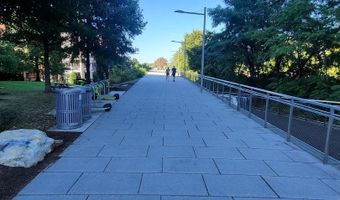 1300 CRYSTAL Dr #1404S, Arlington, VA 22202