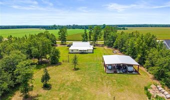 762 Old McLeod Bridge Rd, Adrian, GA 31002