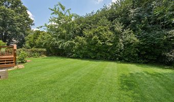 1818 Misty Hollow Ln, Apex, NC 27502