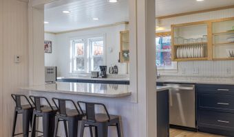 3 Wayman Ln, Bar Harbor, ME 04609