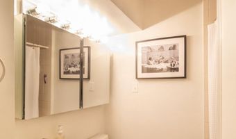 1601 18TH St NW 617, Washington, DC 20009