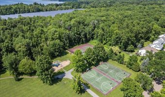 30 Eastman Farm Rd 30, Burlington, VT 05408