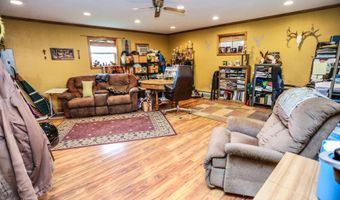 3155 387th Ave, Aberdeen, SD 57401
