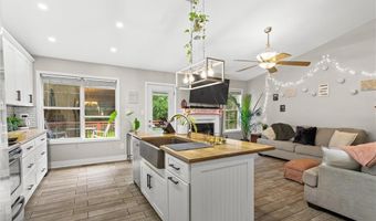 1226 Summer Ln, Auburn, GA 30011