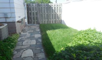 833 S 7th St, Albion, NE 68620