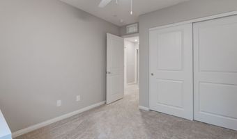 5674 Sunset Amber Ave, Las Vegas, NV 89122