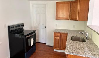 12 WISTAR St, Claymont, DE 19703