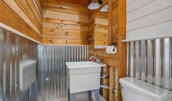128 Pleasant St, Anoka, MN 55303