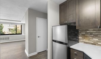 1021 ARLINGTON Blvd 806, Arlington, VA 22209