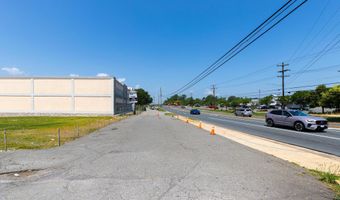 7409 LITTLE RIVER Tpke, Annandale, VA 22003