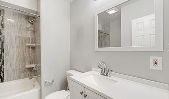 834 19TH St NE, Washington, DC 20002