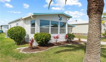 631 Hyacinth Cir, Barefoot Bay, FL 32976