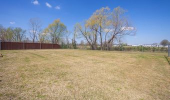 255 N Taylor Dr, Bells, TN 38006