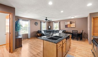 904 NE 48th Ln, Ankeny, IA 50021