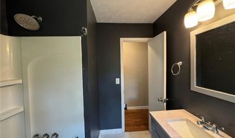 161 Lincoln Hts, Alum Creek, WV 25003