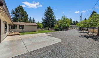 19572 Apache Rd, Bend, OR 97702