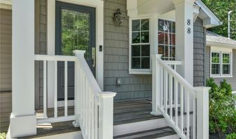 88 Grand View Rd, East Greenwich, RI 02818
