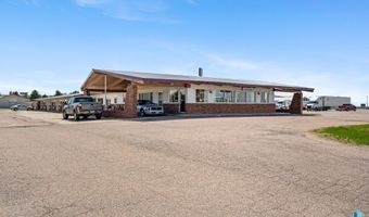 1409 Cedar St, Beresford, SD 57004