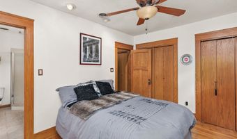 204 51st St, Des Moines, IA 50312