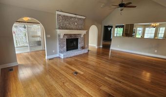 103 WASHINGTON Ln, Alabaster, AL 35007