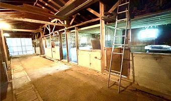 326 Keslar School Rd, Acme, PA 15610