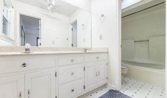1404 Beaver Oaks Dr, Macon, GA 31220