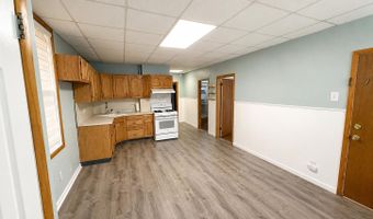88 W 26TH St 1, Bayonne, NJ 07002