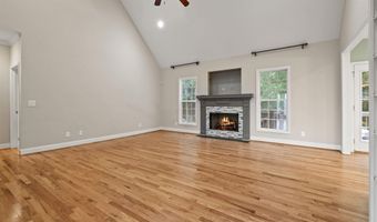 833 LILLIAN Ln, Anniston, AL 36207