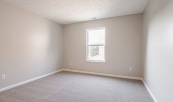 2924 Coles Creek Ln, Indianapolis, IN 46217