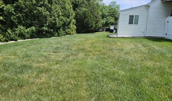 461 River Rd, Lincoln, RI 02865