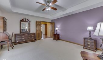 8888 Classic View Dr, Indianapolis, IN 46217
