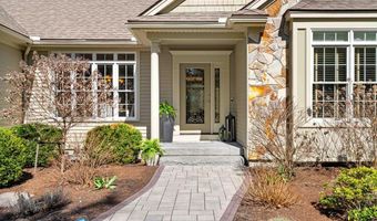 12 Amber Ln, Bedford, NH 03110
