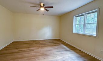 5703 Old River Rd, Baker, FL 32531