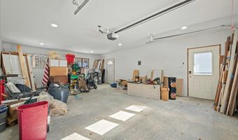 37 High Ridge Rd, Albrightsville, PA 18210