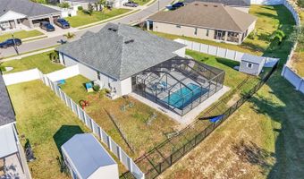 241 WALKERS POINT Dr, Auburndale, FL 33823