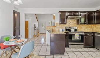 102 Mallard Dr, Aransas Pass, TX 78336