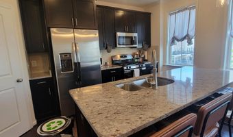 42043 BERKLEY HILL Ter, Aldie, VA 20105