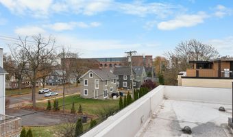 462 W Stadium Blvd, Ann Arbor, MI 48103