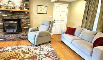 1892 Old Louisquisset Pike, Lincoln, RI 02865