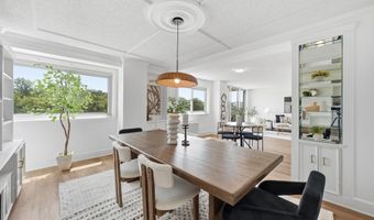 1225 MARTHA CUSTIS Dr 717, Alexandria, VA 22302