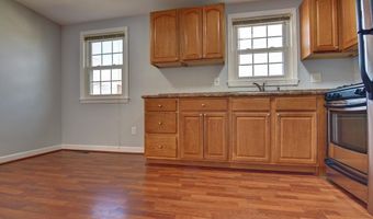 30 Trull St 3, Boston, MA 02125