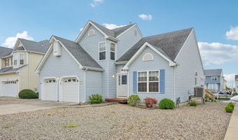18 Peaksail Dr, Bayville, NJ 08721